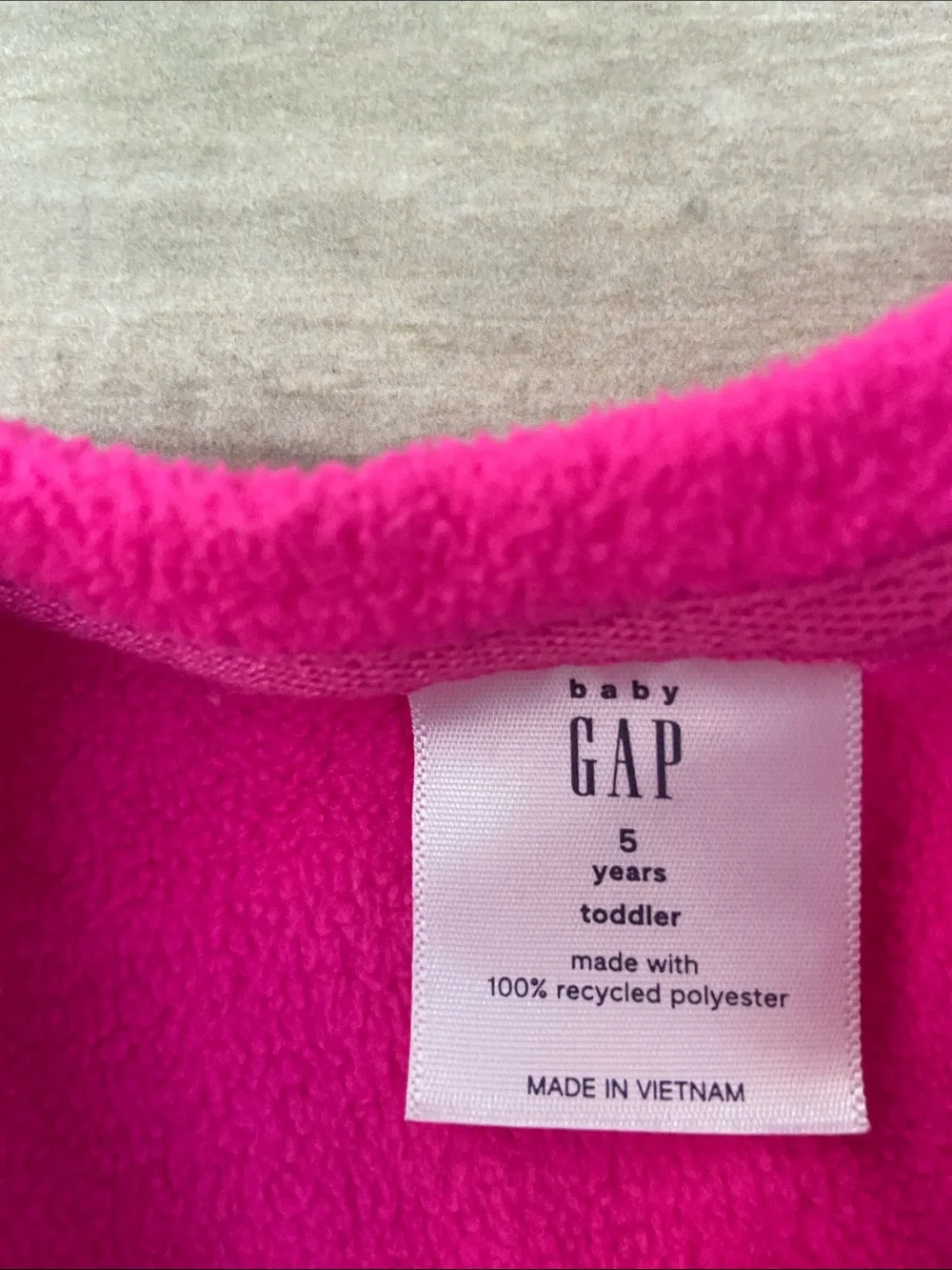 GAP Kids 5T Pink Fleece Pullover & Red Heart Hoodie with Black Leggings